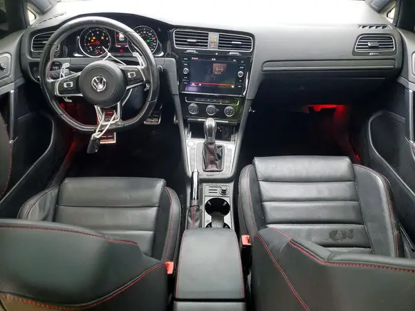 3VW447AU5JM250619 2018 VOLKSWAGEN GTI - Image 8