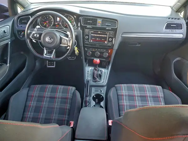 3VW447AU5JM278694 2018 VOLKSWAGEN GTI - Image 8