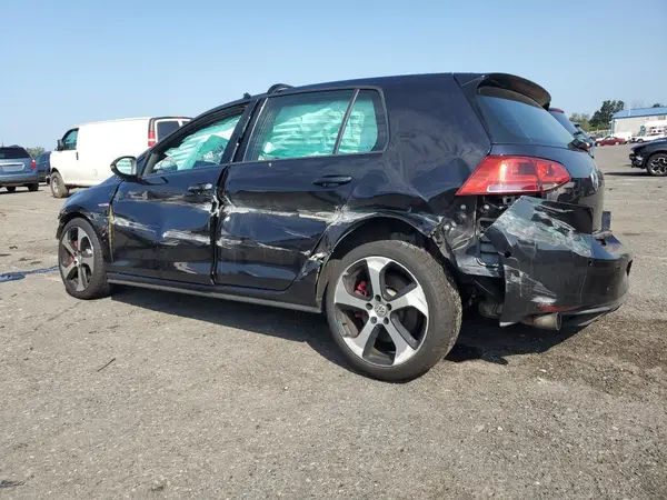 3VW447AU6GM010858 2016 VOLKSWAGEN GTI - Image 2