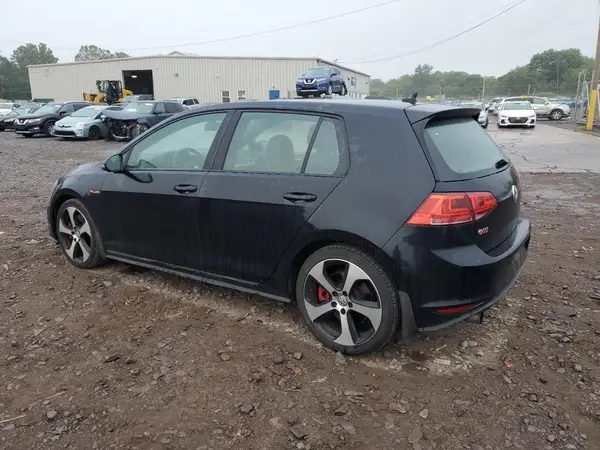 3VW447AU6GM059770 2016 VOLKSWAGEN GTI - Image 2