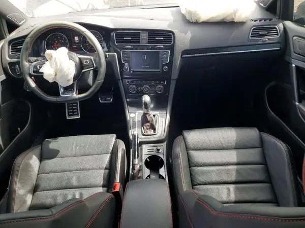 3VW447AU6HM006116 2017 VOLKSWAGEN GTI - Image 8