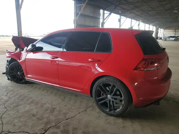 3VW447AU6HM034014 2017 VOLKSWAGEN GTI - Image 2