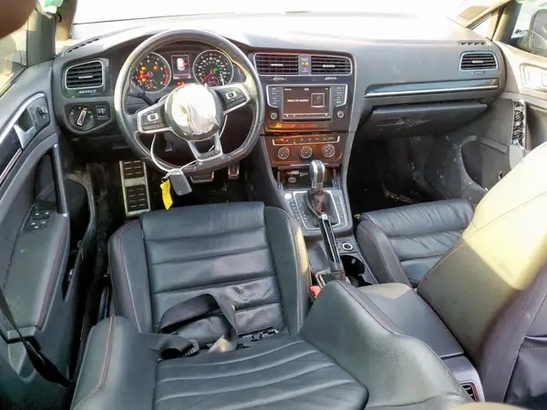 3VW447AU6HM051900 2017 VOLKSWAGEN GTI - Image 8