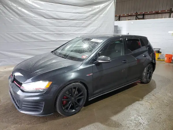 3VW447AU6HM074898 2017 VOLKSWAGEN GTI - Image 1