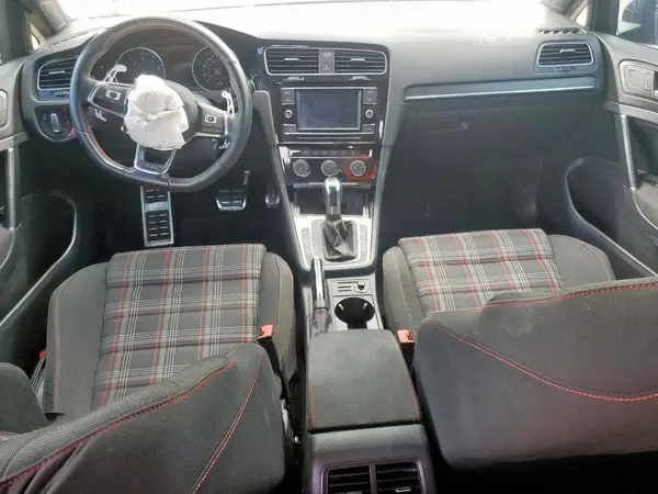 3VW447AU6JM293253 2018 VOLKSWAGEN GTI - Image 8