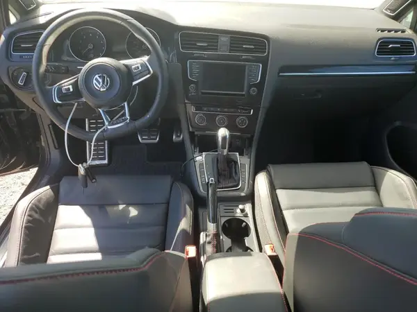 3VW447AU7GM005426 2016 VOLKSWAGEN GTI - Image 8