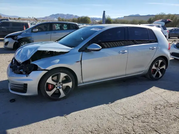 3VW447AU7HM000373 2017 VOLKSWAGEN GTI - Image 1