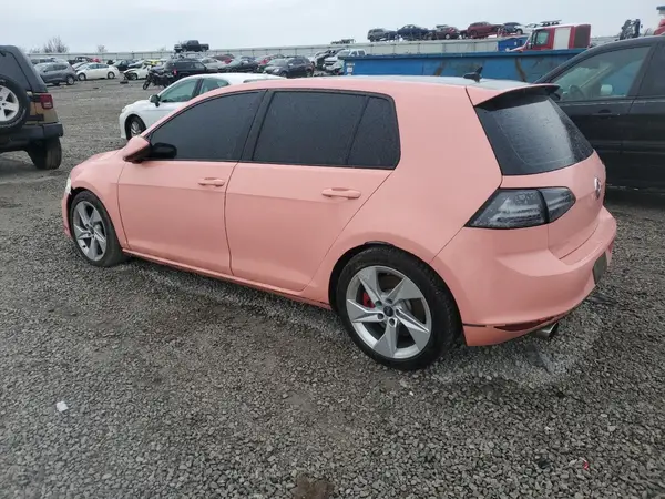 3VW447AU7HM042543 2017 VOLKSWAGEN GTI - Image 2