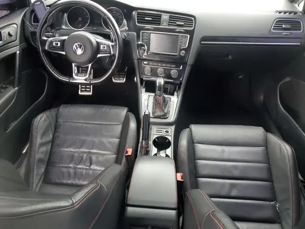 3VW447AU7HM042543 2017 VOLKSWAGEN GTI - Image 8