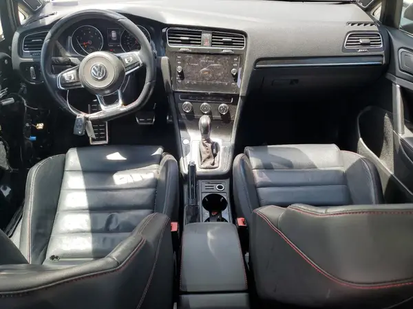 3VW447AU7HM067619 2017 VOLKSWAGEN GTI - Image 8