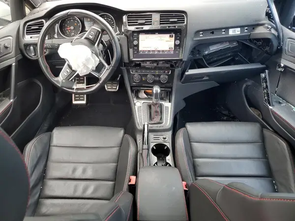 3VW447AU7JM250900 2018 VOLKSWAGEN GTI - Image 8
