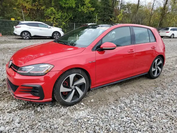 3VW447AU7JM251142 2018 VOLKSWAGEN GTI - Image 1