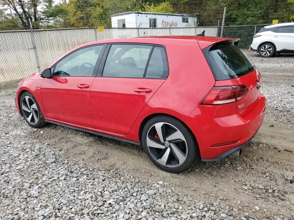3VW447AU7JM251142 2018 VOLKSWAGEN GTI - Image 2