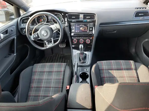 3VW447AU7JM259998 2018 VOLKSWAGEN GTI - Image 8