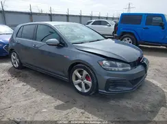 3VW447AU7JM281452 2018 VOLKSWAGEN GTI