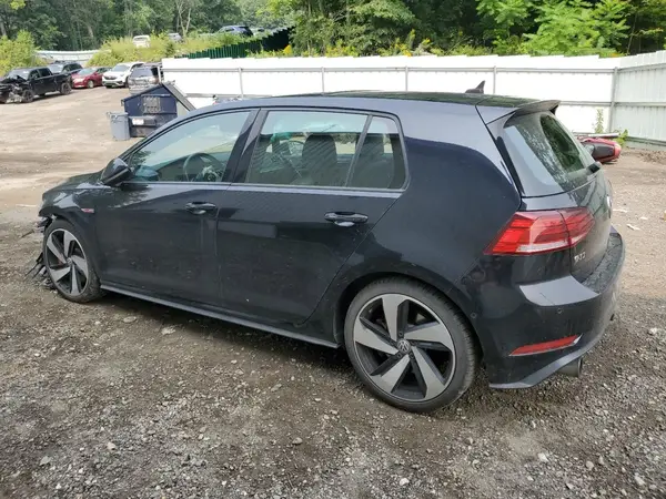 3VW447AU7JM285453 2018 VOLKSWAGEN GTI - Image 2