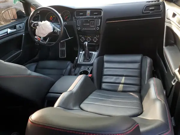 3VW447AU8GM021926 2016 VOLKSWAGEN GTI - Image 8