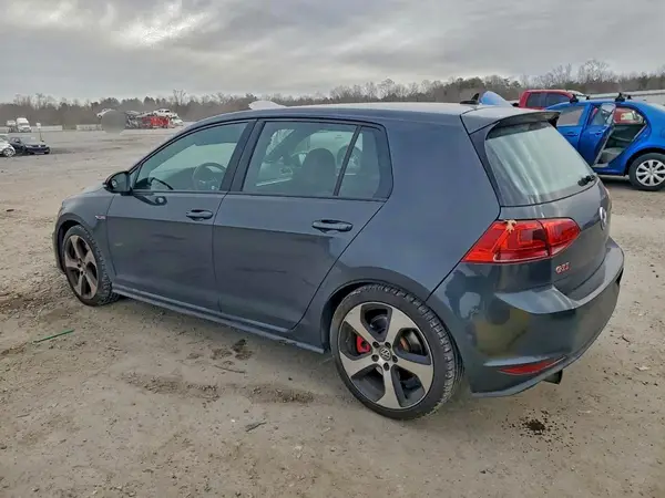 3VW447AU8GM059320 2016 VOLKSWAGEN GTI - Image 2