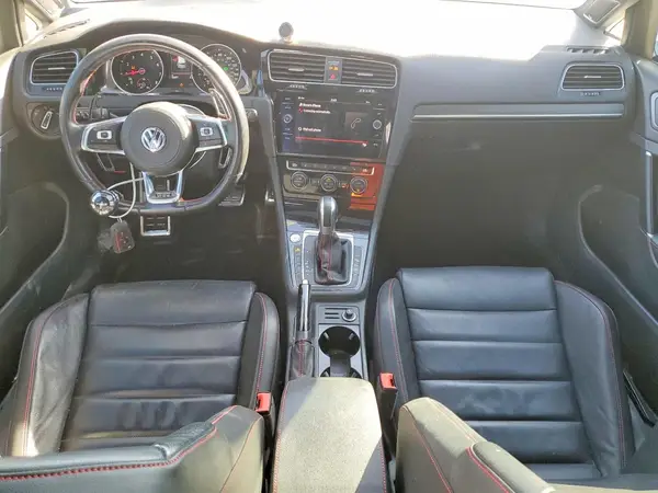 3VW447AU8JM263445 2018 VOLKSWAGEN GTI - Image 8