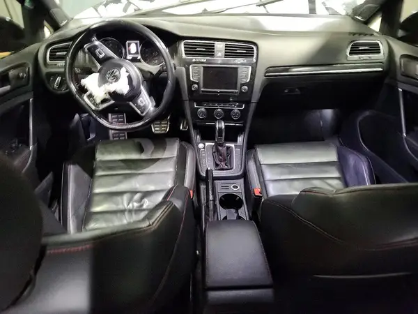 3VW447AU9GM013866 2016 VOLKSWAGEN GTI - Image 8