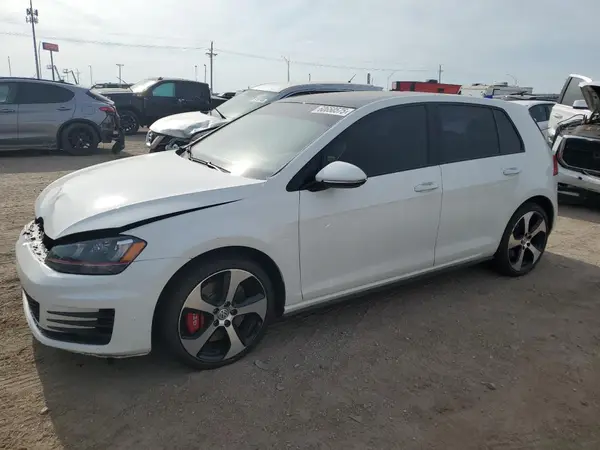 3VW447AU9GM053316 2016 VOLKSWAGEN GTI - Image 1