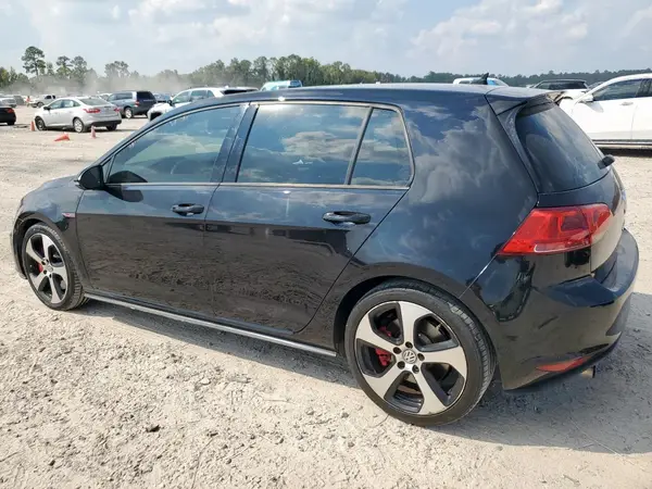3VW447AU9GM063036 2016 VOLKSWAGEN GTI - Image 2