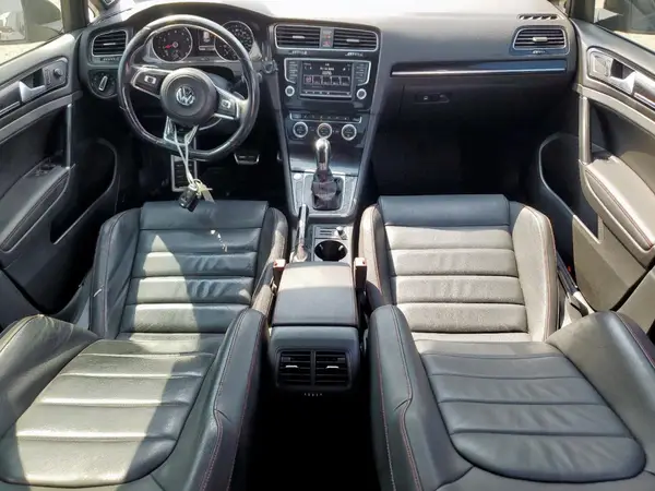 3VW447AU9GM063036 2016 VOLKSWAGEN GTI - Image 8