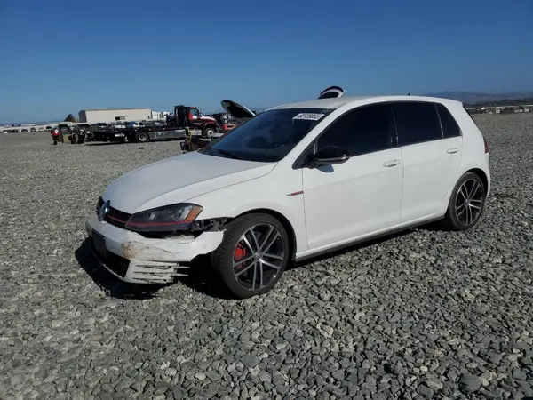 3VW447AU9HM016767 2017 VOLKSWAGEN GTI - Image 1
