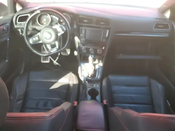 3VW447AU9HM017143 2017 VOLKSWAGEN GTI - Image 8