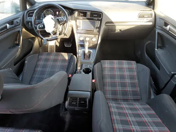 3VW447AU9HM023928 2017 VOLKSWAGEN GTI - Image 8