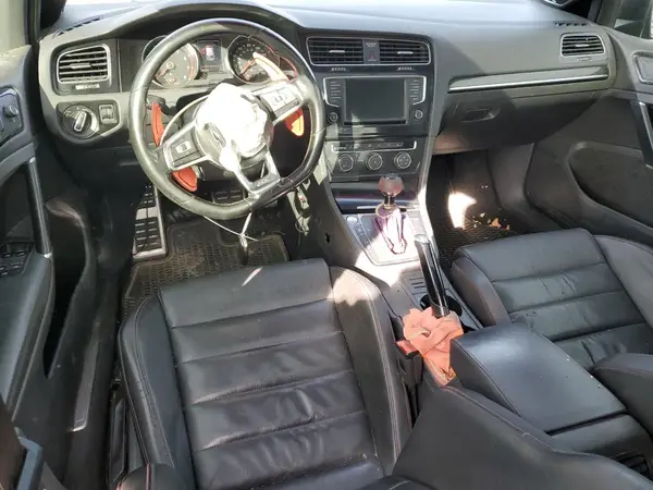 3VW447AU9HM041958 2017 VOLKSWAGEN GTI - Image 8