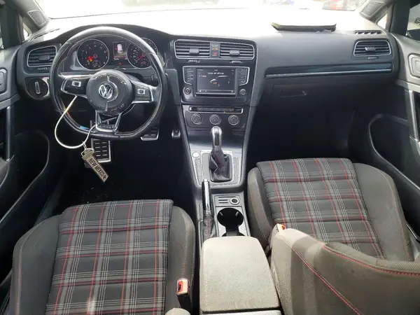 3VW447AU9HM043340 2017 VOLKSWAGEN GTI - Image 8