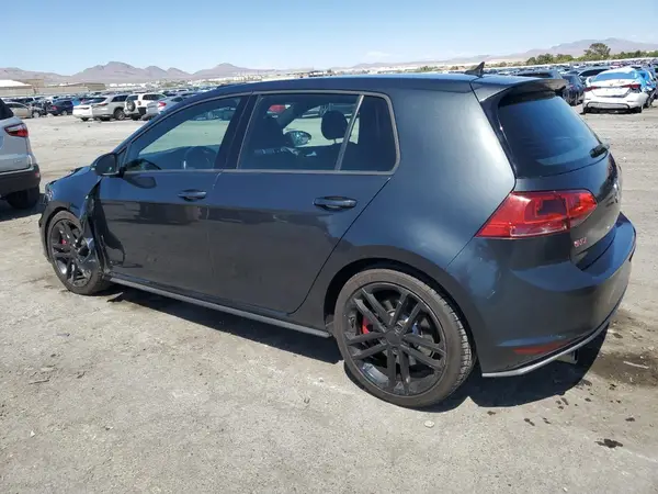 3VW447AU9HM049655 2017 VOLKSWAGEN GTI - Image 2