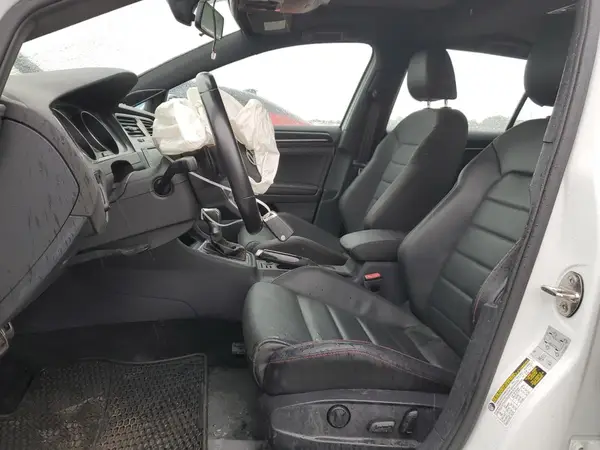 3VW447AU9HM061630 2017 VOLKSWAGEN GTI - Image 7