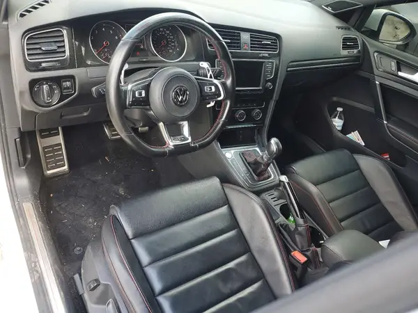 3VW447AU9HM062809 2017 VOLKSWAGEN GTI - Image 8