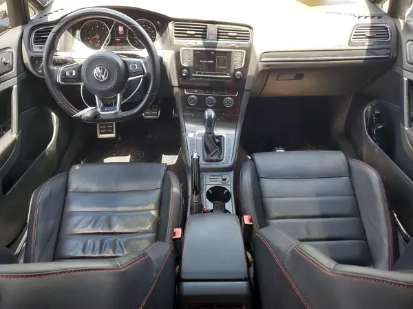 3VW447AU9HM063443 2017 VOLKSWAGEN GTI - Image 8