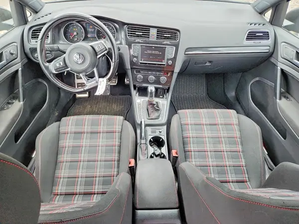 3VW447AU9HM068951 2017 VOLKSWAGEN GTI - Image 8