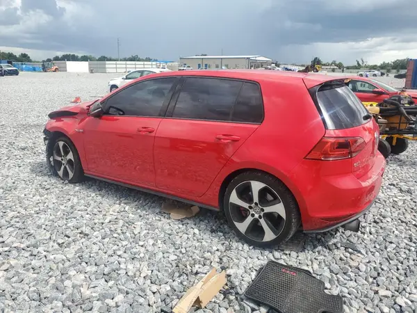 3VW447AU9HM072837 2017 VOLKSWAGEN GTI - Image 2