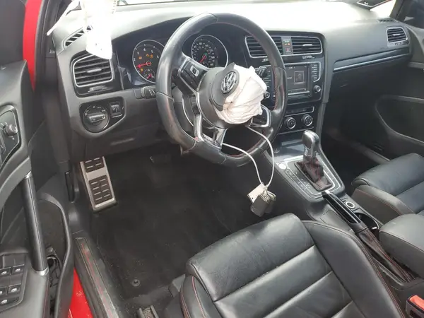 3VW447AU9HM072837 2017 VOLKSWAGEN GTI - Image 8