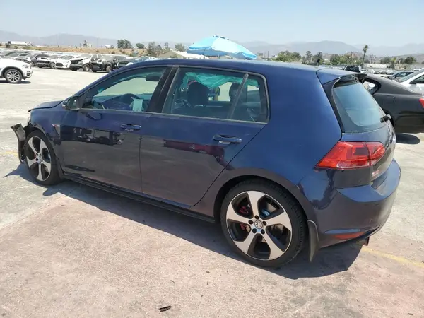 3VW447AU9HM073258 2017 VOLKSWAGEN GTI - Image 2
