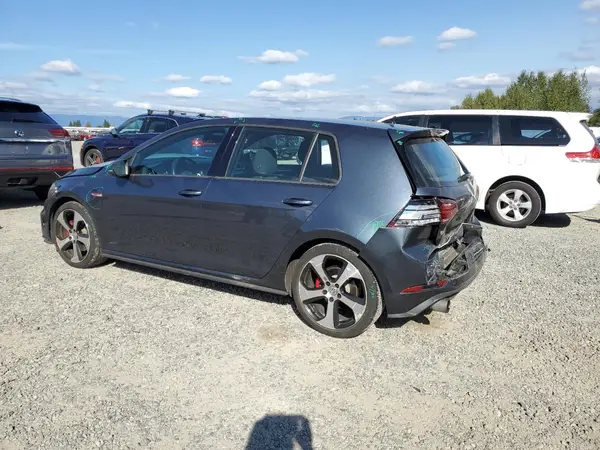 3VW447AU9JM288967 2018 VOLKSWAGEN GTI - Image 2