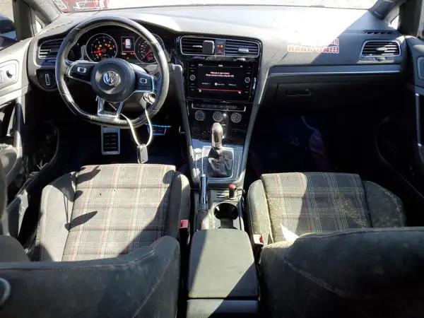 3VW447AU9JM293005 2018 VOLKSWAGEN GTI - Image 8