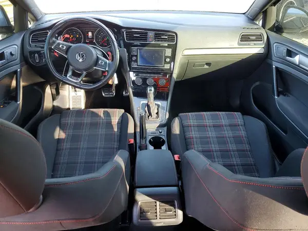 3VW447AU9JM294221 2018 VOLKSWAGEN GTI - Image 8