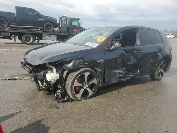 3VW447AUXGM029574 2016 VOLKSWAGEN GTI - Image 1