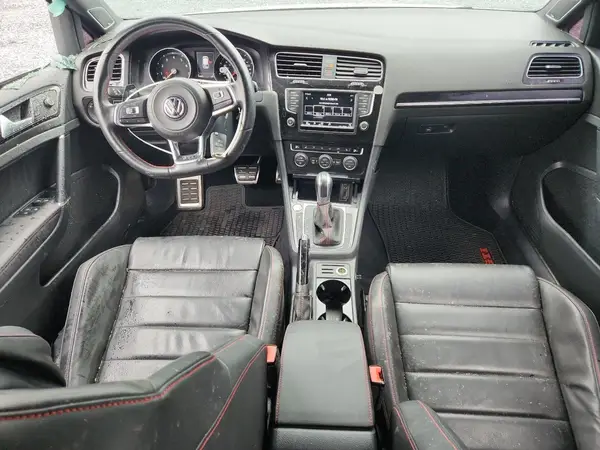 3VW447AUXGM036041 2016 VOLKSWAGEN GTI - Image 8