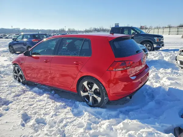 3VW447AUXHM006832 2017 VOLKSWAGEN GTI - Image 2