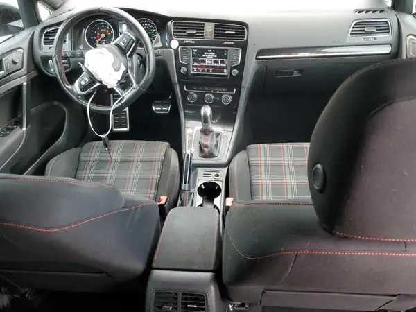 3VW447AUXHM035280 2017 VOLKSWAGEN GTI - Image 8