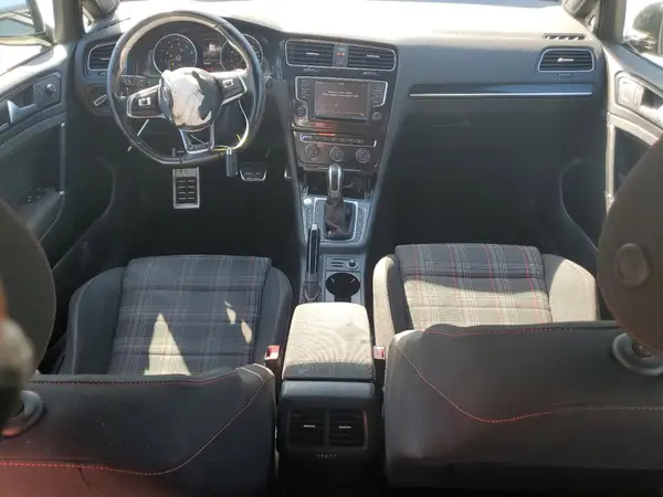 3VW447AUXHM043850 2017 VOLKSWAGEN GTI - Image 8