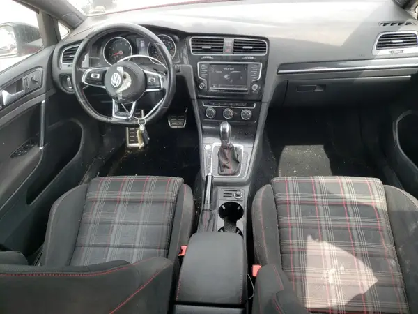3VW447AUXHM063855 2017 VOLKSWAGEN GTI - Image 8