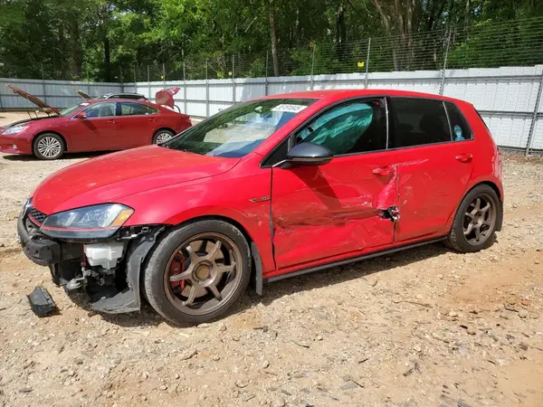 3VW447AUXHM064441 2017 VOLKSWAGEN GTI - Image 1